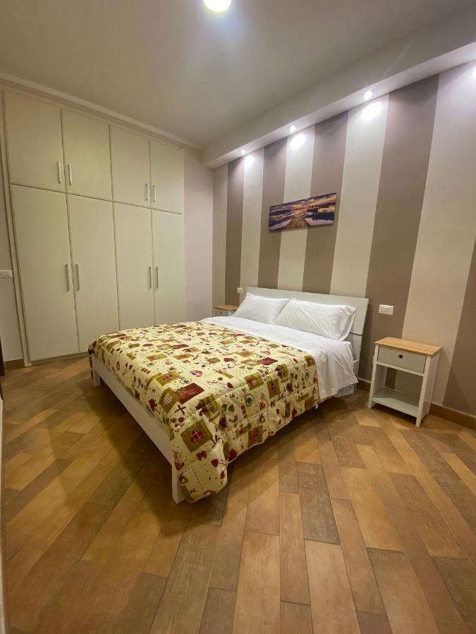 Domus Melius Lägenhet Castellammare di Stabia Exteriör bild